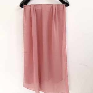 Foulard leggero in georgette tinta unita / Hijab morbido e fluido / Sciarpa per tutti i giorni da donna