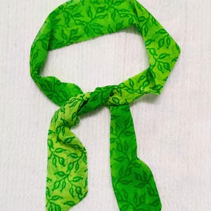 Haarsjaal, sjaals met smalle hals, hoofddoek, hoofdband, sjaals, halsdoek, paardenstaartsjaal