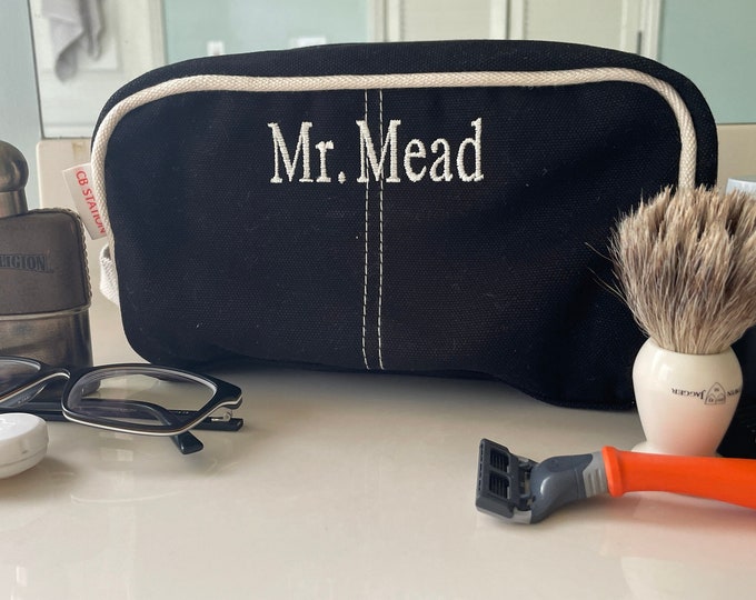 Monogrammed Toiletry Bags Men, Mens Dopp Kit Personalized, Canvas Dopp Kit, Personalized Groomsmen Gift, Personalized Gift for Him, Dax