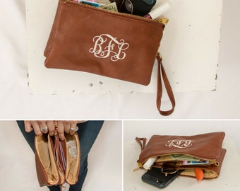 Monogrammed Wristlet | Monogrammed Crossbody Clutch | Vegan Leather | Wristlet Wallet | Personalized Gift | Graduation Gift | Monroe