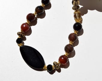 Black Agate and tobacco choker necklace, wooden beads necklace, natural boho chicl handcrafted necklace, ethnic necklace for moms day