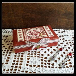 Papadopoulos Biscuits Tin Box Rare Buttons Lot of Vintage Buttons in a Collectible Tin Old Greek Biscuit Tin Box Floral Tin Box