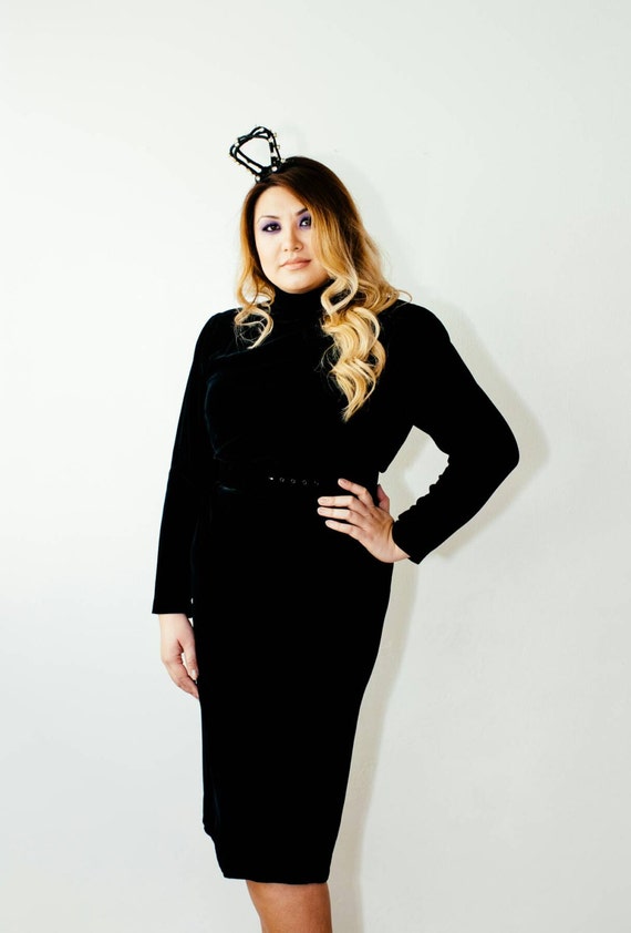 80s Evan Picone Black Velvet Dress - image 1