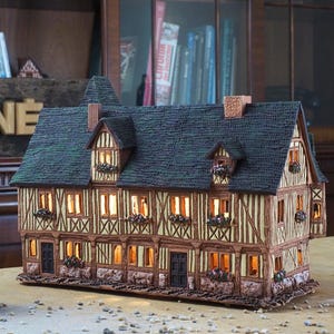 Photophore maison en céramique : décoration d&#39;intérieur miniature normande