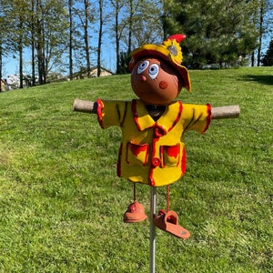 Handmade Ceramic Scarecrow Garden Stake: Frostproof Lawn Decor