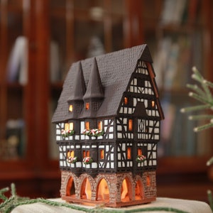 Midene Ceramic house Tea light Candle Holder Home decor Collectible miniature house of the historic Town Hall in Alsfeld B210 Tiny House