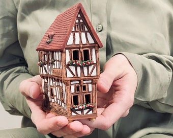 Midene Ceramic house Tea light Candle Holder Home decor Collectible miniature house replica of Historic house in Bernkastel-Kues R255