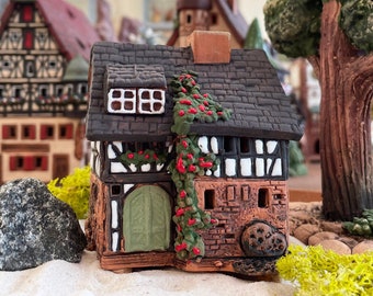 Midene ceramic house Cone Incense Holder Room Decor miniature house replica of the historic house Lauterbach Handmade S19-5 Mini house