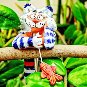 Garden cat Ceramic garden Decor garden Stake lawn stake handmade frostproof Cat Felix with fish yard art garden art outdoor stake Midene
