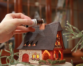 Midene Ceramic house Tea light Candle Holder Home decor miniature house of the original Historic Old Smithery in Rothenburg B230 Tiny House