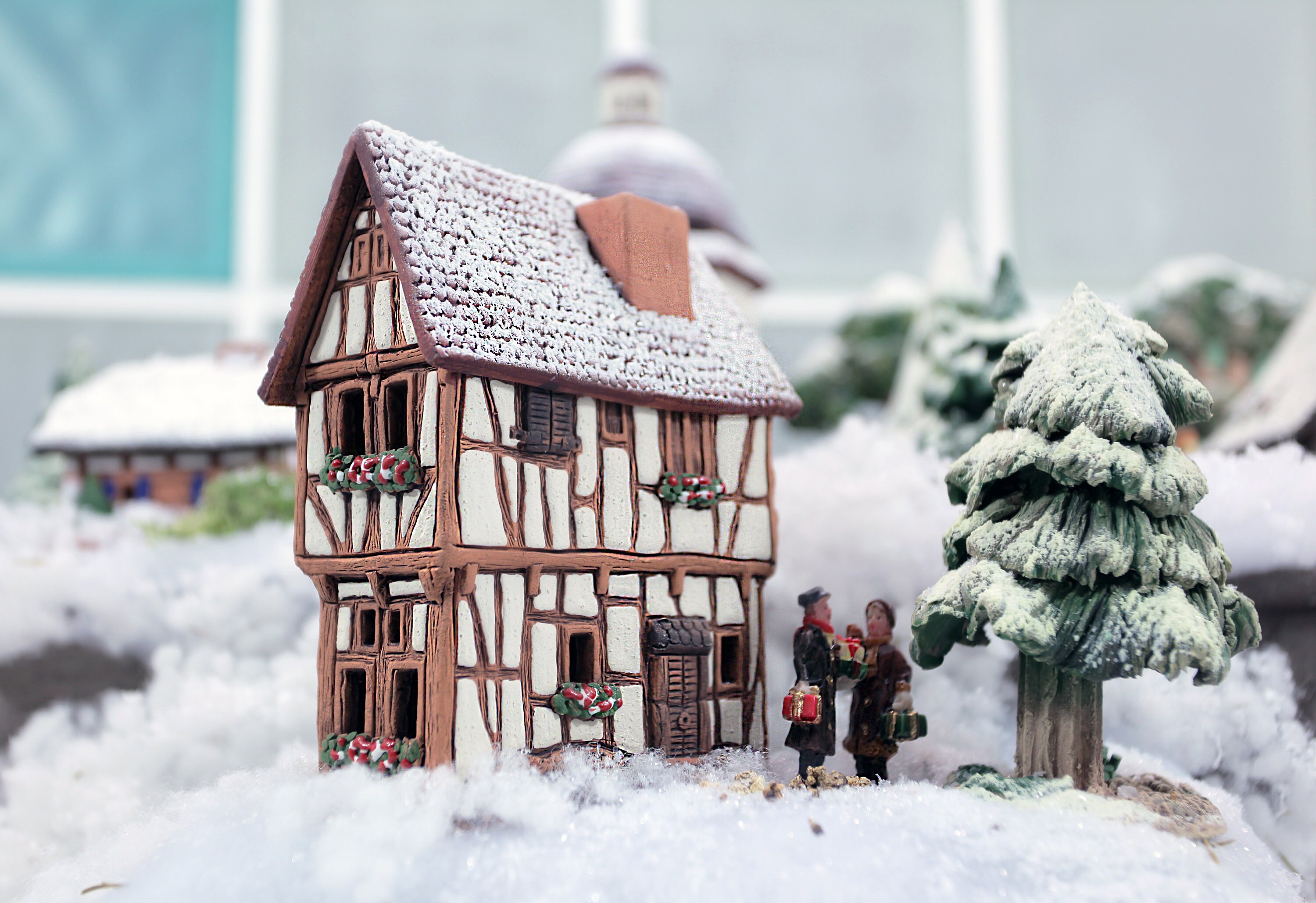 Handgemachtes Weihnachtsdorf-Haus Aus Keramik – Miniatur Mit Räucherfunktion (Winter-Edition, Luttach/Tirol)