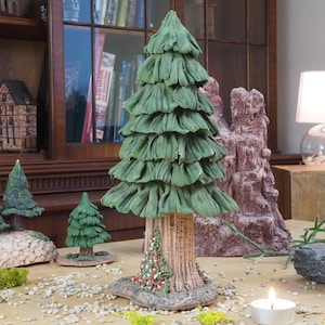 Handgjord keramisk dekoration för miniatyrby - Maxi granträd