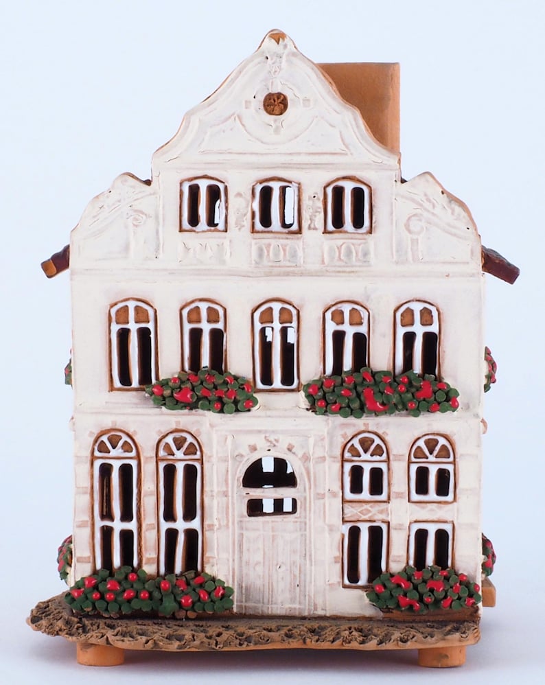 Handcrafted Ceramic Tealight Holder - Collectible Miniature of Historic Buddenbrook House in Lübeck, Germany image 4