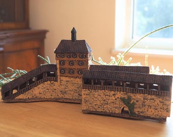 Midene Ceramic Art Tealight Candle Holder Room Decoration Handcrafted Collectible Miniature Light House