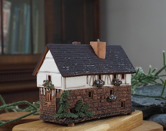 Handcrafted Ceramic Aberconwy House Tealight Candle Holder