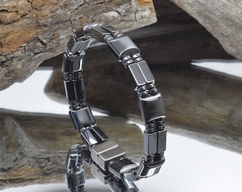 Men's Magnetic Bracelet/men's jewelry/Double Strength Black Magnetic Hematite/Healing Bracelet for pain/Extra Strength Magnetic Clasp