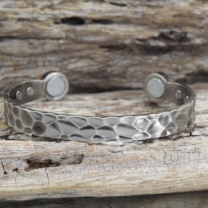 Solid copper hammered pewter magnetic bracelet/cuff bracelet antique silver/Great gift/One size fits most/Easily adjustable/quick ship
