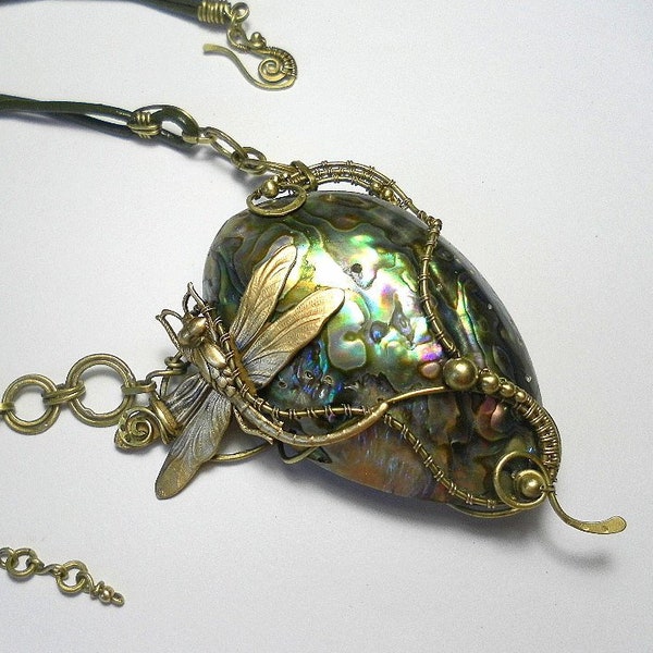 Wire wrap abalone pendant, paua abalone shell necklace, shell pendant, dragonfly jewelry, wire wrap jewelry, handmade jewelry, boho jewelry.