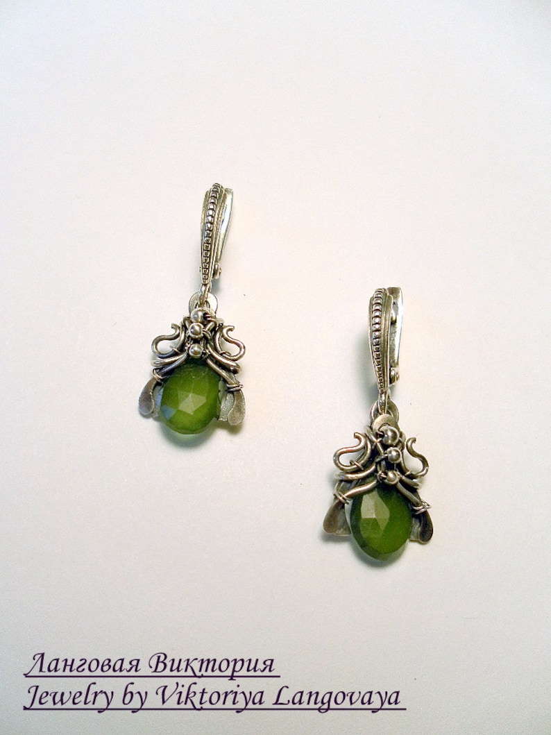 Silver earrings, London blue Topaz earrings, green serpentine silver earrings, unique Wrapped Earrings, Gemstone Earrings, gift for her image 8