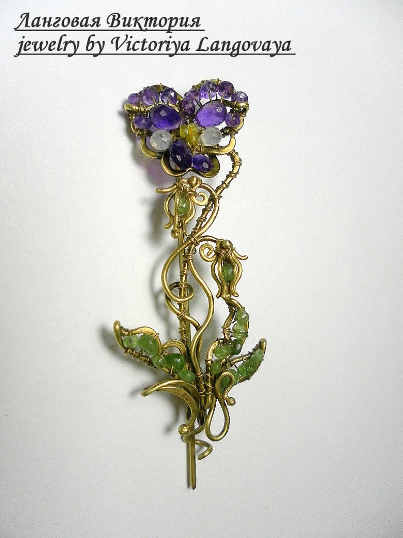 Unique handmade Pansy Brooch, Wire wrapped floral brooch, purple amethyst brooch, Art Nouveau Pansy brooch, pansy scarf pin,purple Pansy pin brass wire