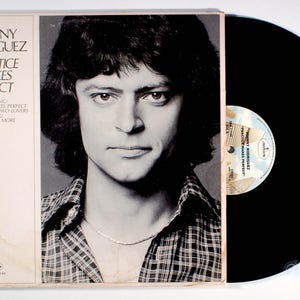 ジョニー・ロドリゲス - Practice Makes Perfect (1977) レコードLP - カントリー