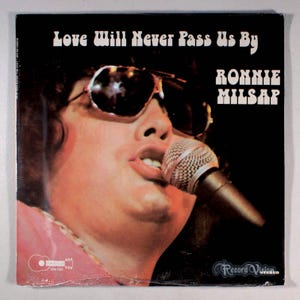 Ronnie Milsap - Love Will Never Pass Us By (1975) [SEALED] Vinyl LP - Best of
