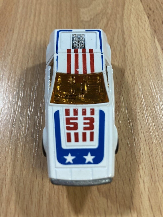 Matchbox Superfast Tanzara No. 53 White Enamel American Flag Theme