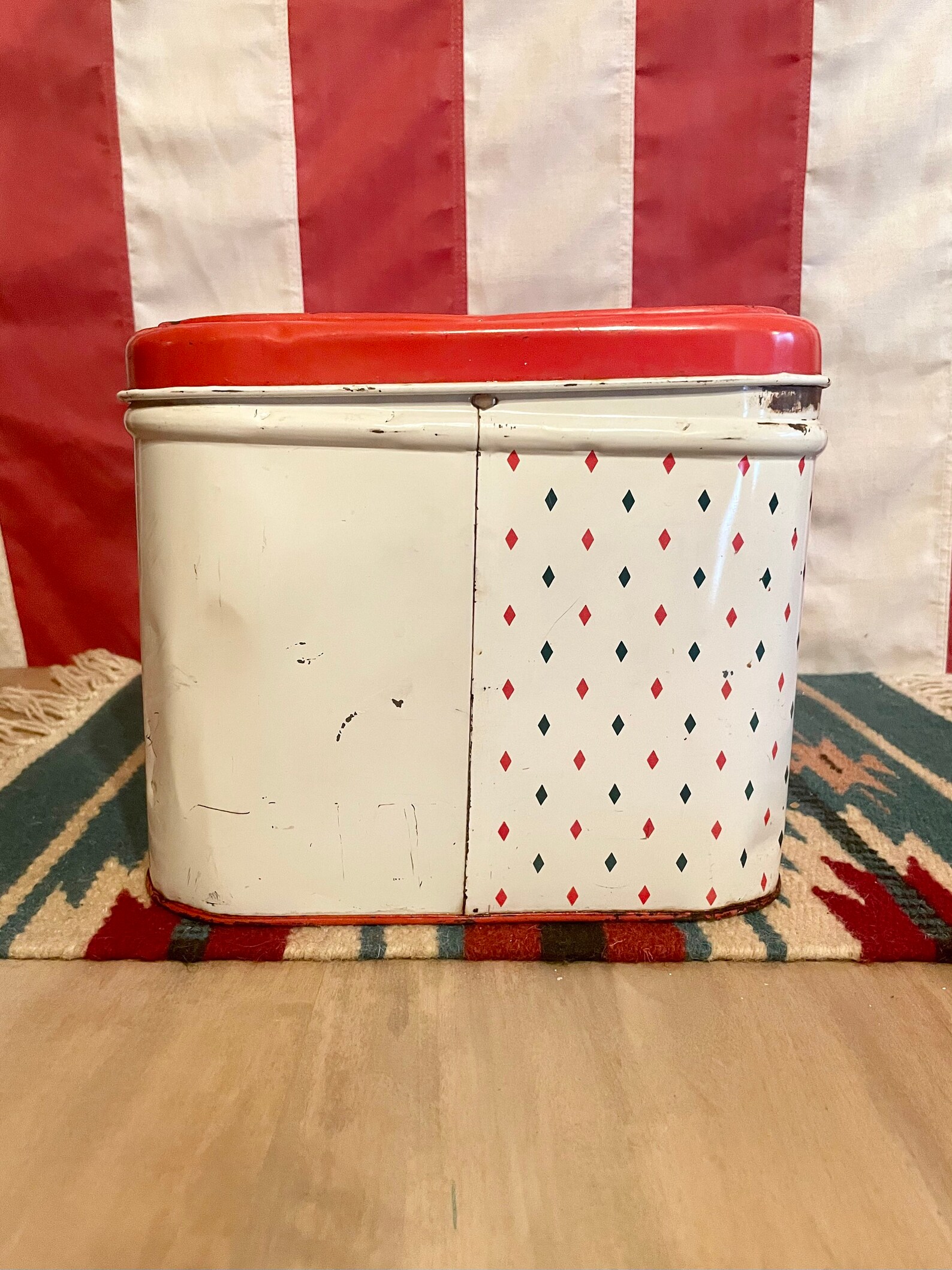 1950s Vintage caja de pan estaño rojo y blanco rosa diseño | Etsy