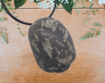 Chinese Writing Stone Pendant ~ Chunky Uncut and Lightly Tumbled Black & White Stone on an 18 Inch Leather Cord with Octopus Charm Dangle