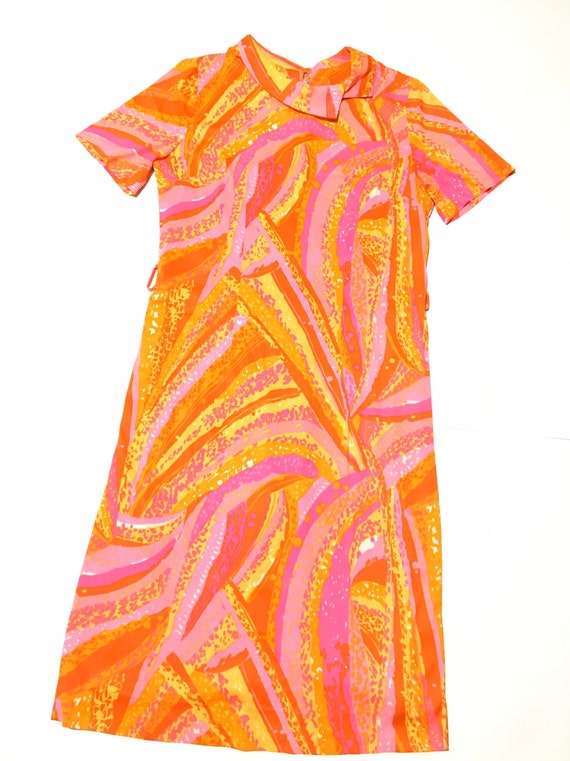 Vtg. 60s Psychedelic Pattern Mod Dress