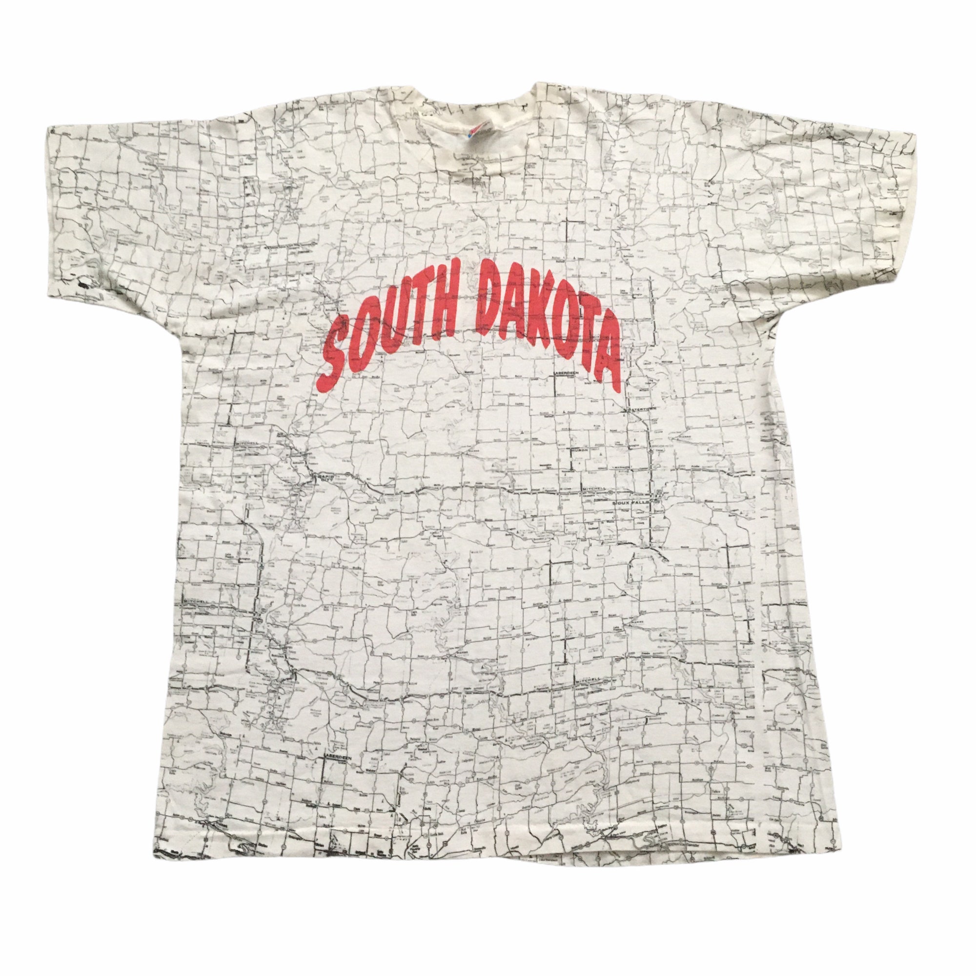 Discover Vintage 90s South Dakota Road Map 3D T-Shirt Souvenir, Black Hills, Badlands National Park
