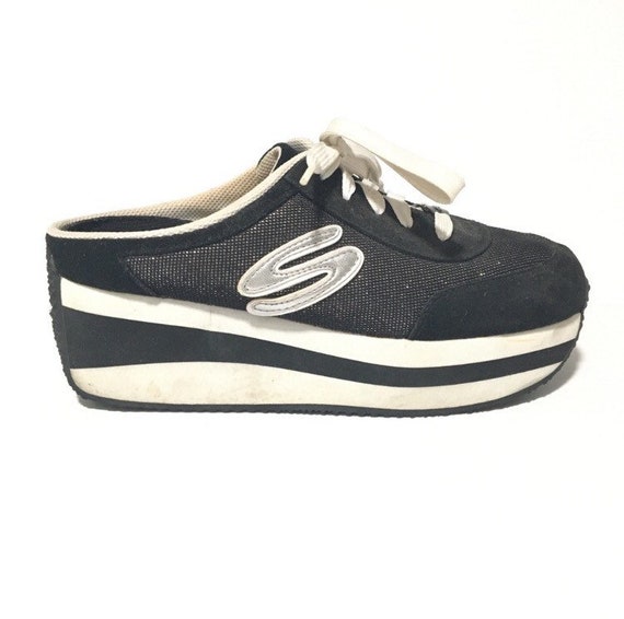 Vtg. 90s Sketchers Platform Sneaker Club Kid Shoes