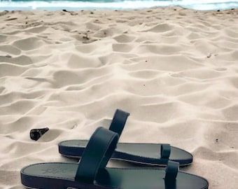 Toe Ring Sandal, leather sandals women, black strappy sandals, Greek sandals, sandales, sandalen, handmade