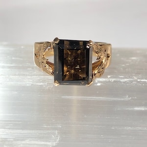 Vintage 14k Yellow Gold Smoky Quartz Ring - 1970s Floral Statement, Size 6