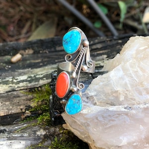 Vintage 925 Sterling Silver *signed Jim Harrison* Navajo Turquoise & Coral Ring Sz. 9
