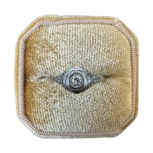 Alteuropäischer Diamantring – 18 Karat Weißgold – filigraner Diamant-Ehering – ca. 1920er Jahre Art Deco – feiner Statement-Schmuck