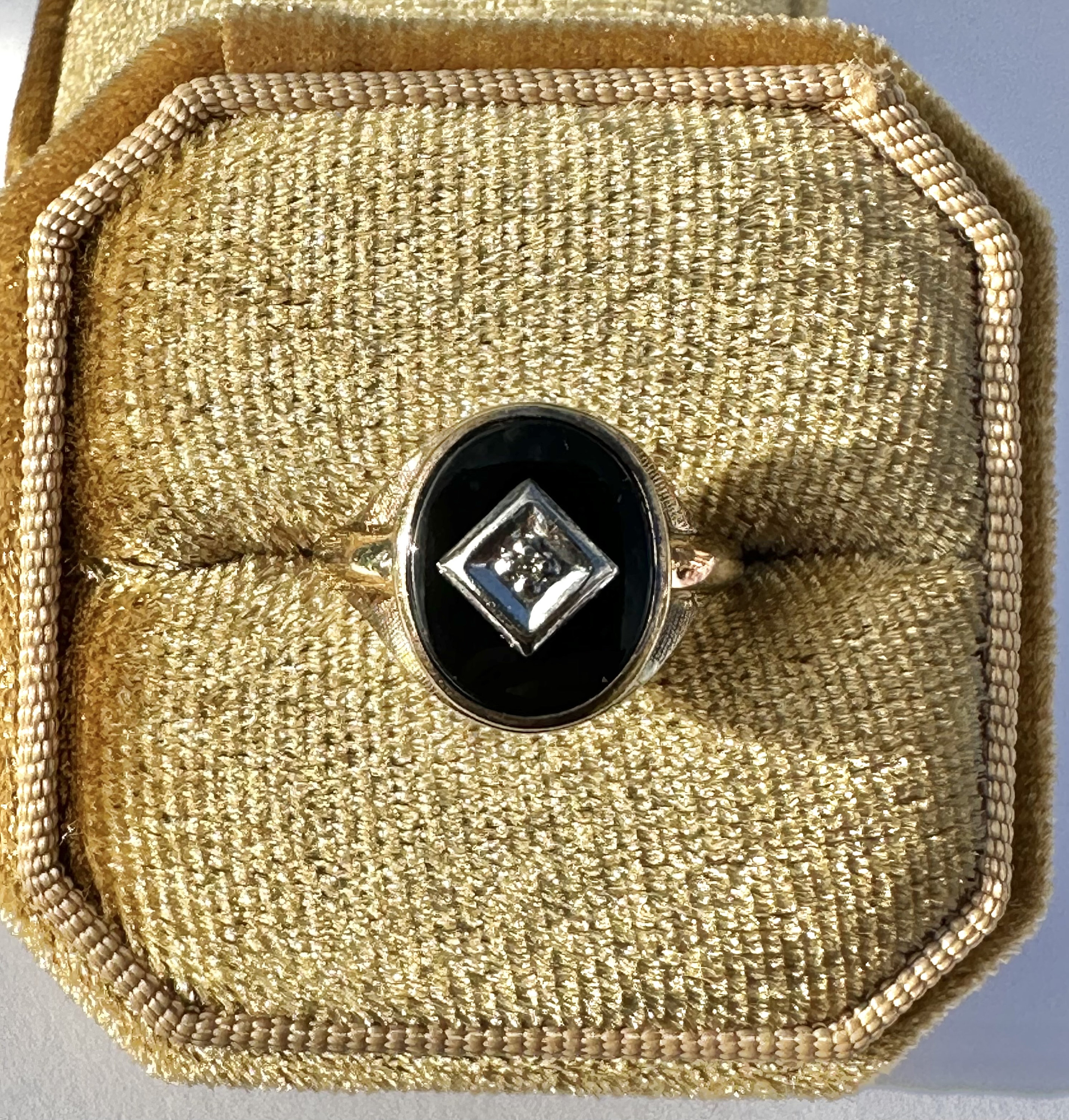 Genuine Onyx & Diamond Signet Ring-vintage 10k Gold - Retro
