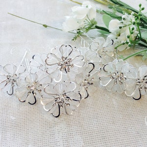 Flower Crystal Metal Hair Pin Stick Hair Bobby Pin Comb Bridal Headpiece Wedding Bride