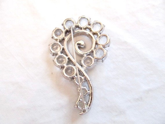 Vintage Brooch Crystal Clear Open Backed Rhinesto… - image 6