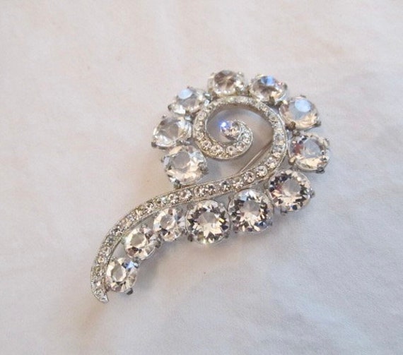 Vintage Brooch Crystal Clear Open Backed Rhinesto… - image 3