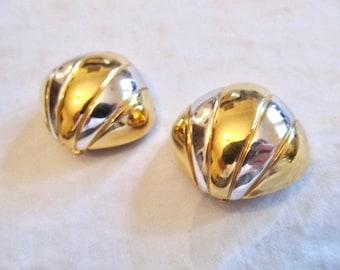 Classic Ciner Earrings Gold & Silver Tone Large Domed Clips Signed