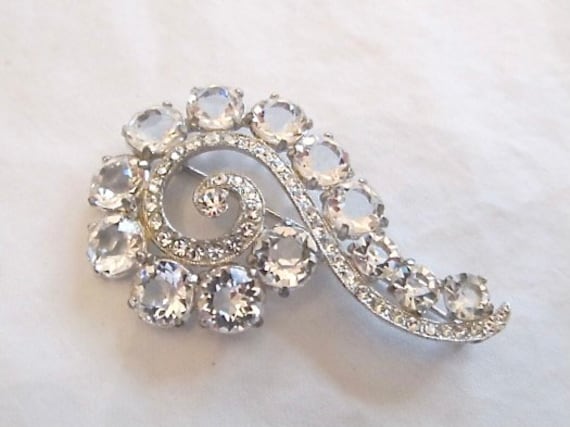 Vintage Brooch Crystal Clear Open Backed Rhinesto… - image 1