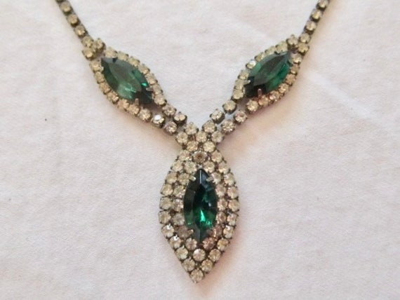 Green & Clear Rhinestone Necklace Vintage - image 4