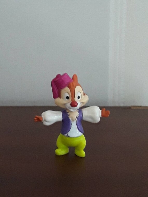 chipmunk figures