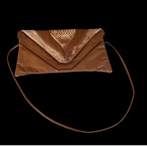 Vintage 1970s Brown Genuine Python Snakeskin & Leather Envelope Crossbody Purse Groovy Disco Snakeskin Envelope Crossbody Exotic Leather