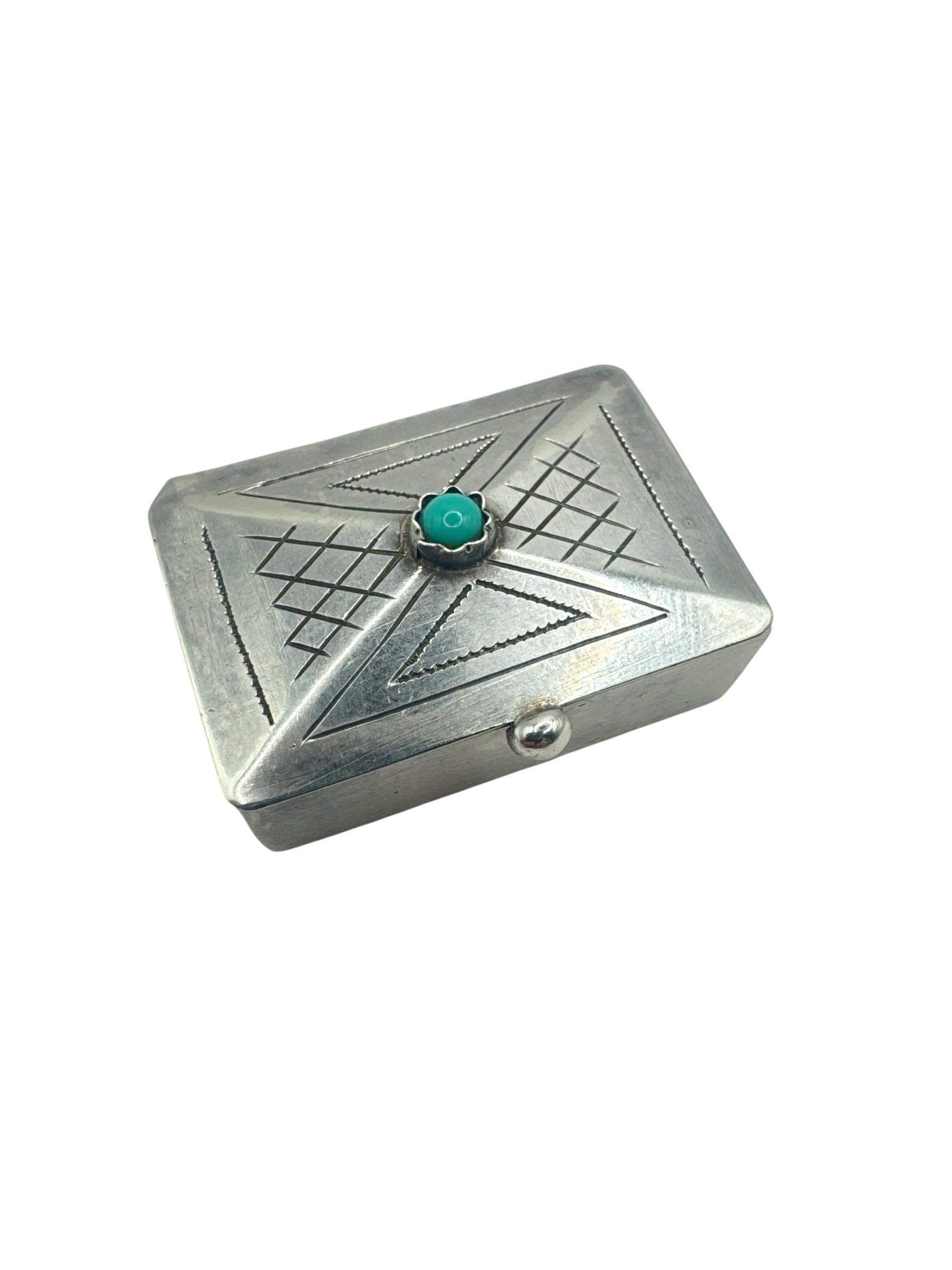 Vintage pill case turquoise - Etsy 日本