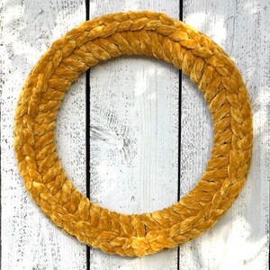 Yarn wreath, Chunky Yarn Wreath, Wall Art, Everyday Decor