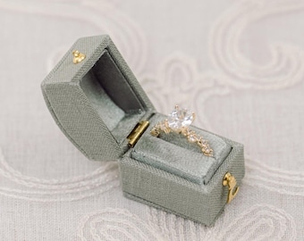 Eucalyptus Green Mini Rectangle Box with Gold Clasp, Antique Ring Box, Vintage Ring Box, Petite Ring Box, Engagement Ring, Clasp with Hinge