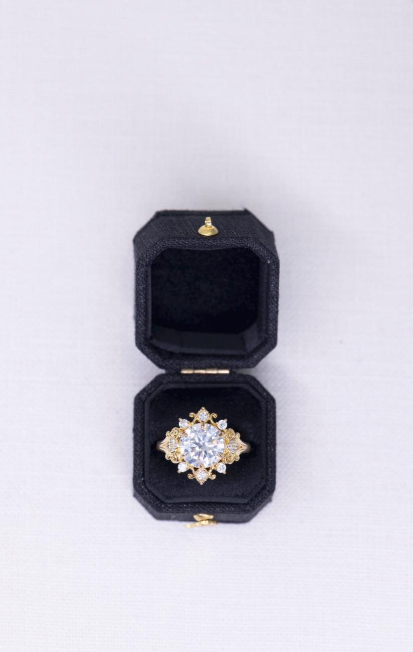 Endlessparts Black Velvet Wedding Ring Box – Diamond Engagement Gift Display, E3