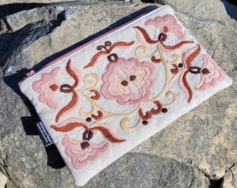 Linen zipper pouch with wool hand embroidery, repurposed recycled vintage linen, small project bag